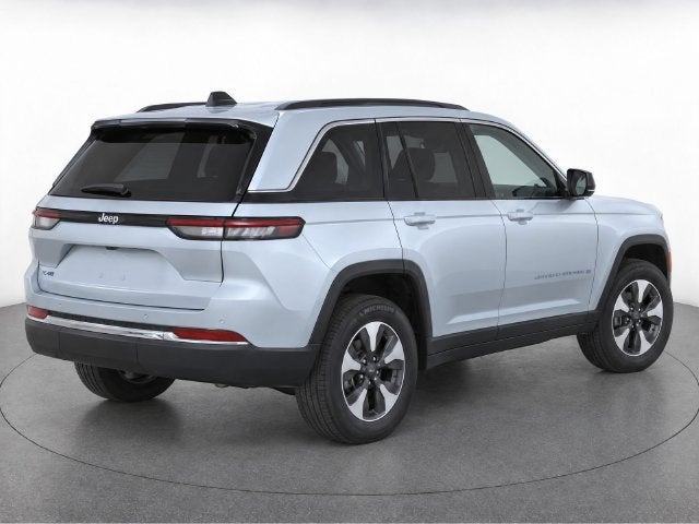 2025 Jeep Grand Cherokee 4xe 4DR 4WD