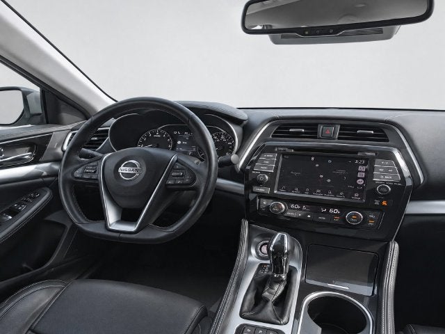 2022 Nissan Maxima SV