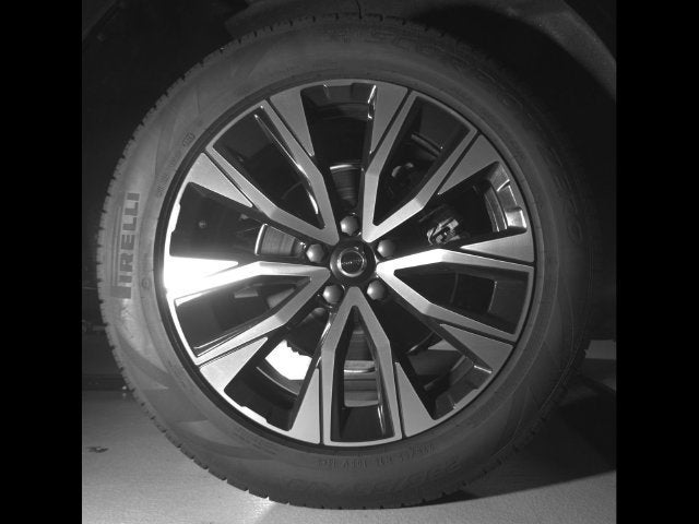 2025 Volvo XC60 Plus