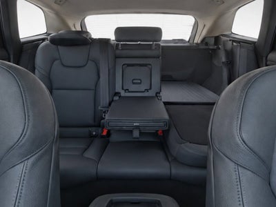 2025 Volvo XC60 Plus