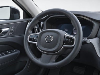 2025 Volvo XC60 Plus